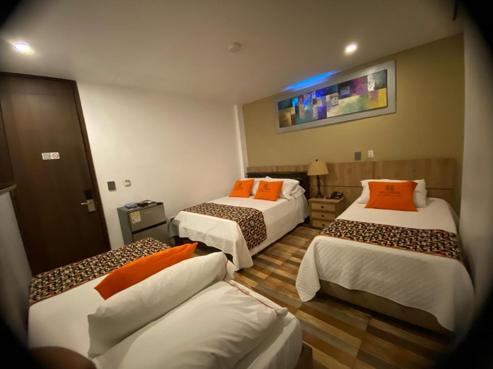 Hotel Ucla Center バジェドゥパル エクステリア 写真